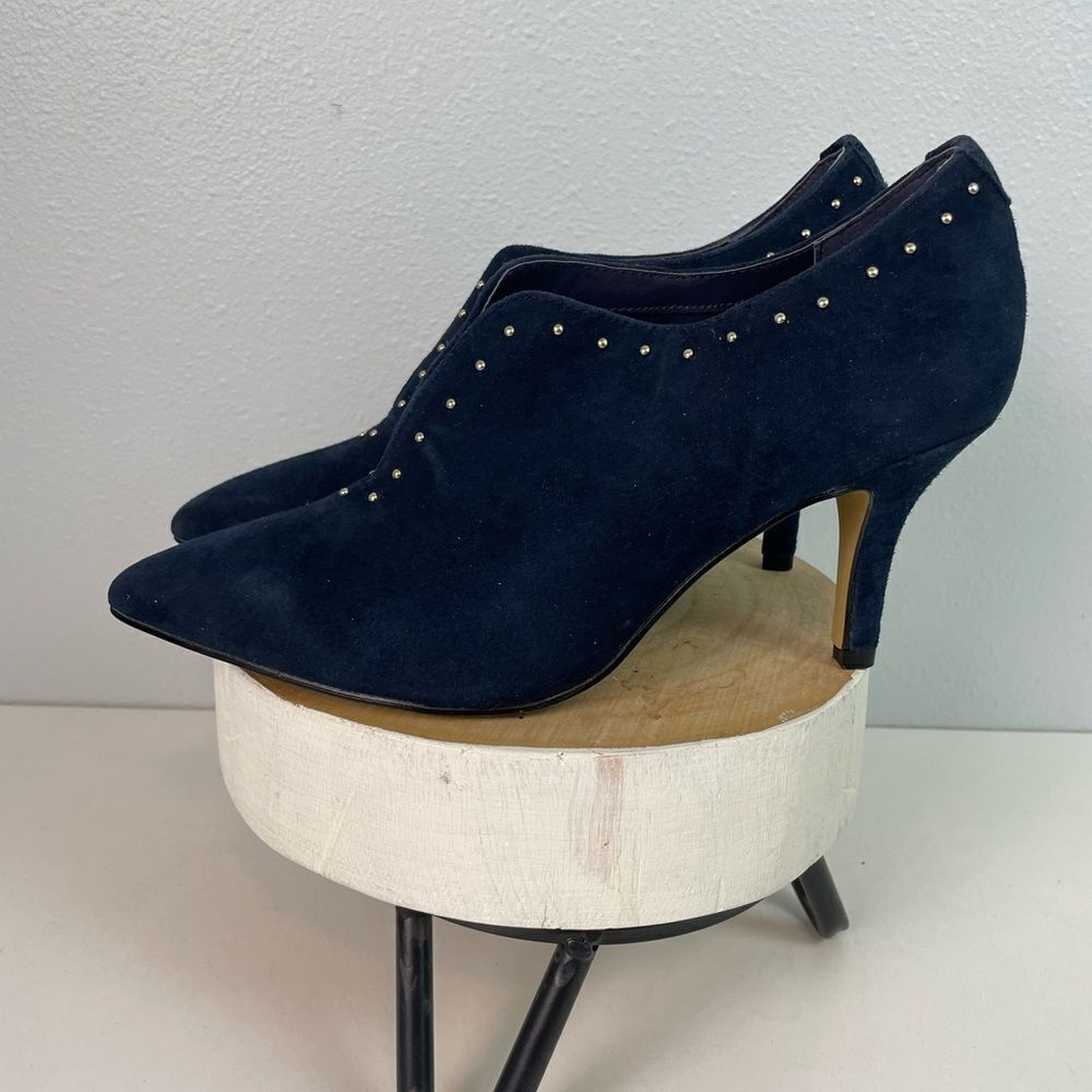 Bella Vita Blue Leather Suede Heels with Silver Studs Size 7.5W EUC